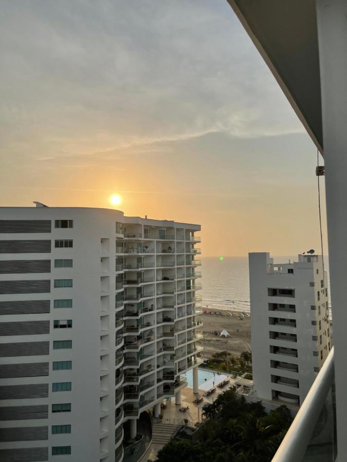 Cartagena Beach Front Apartments Esterno foto