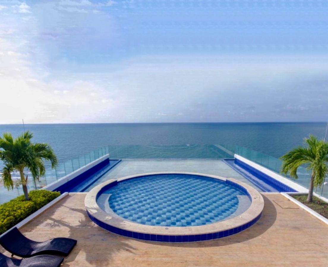 Cartagena Beach Front Apartments Esterno foto