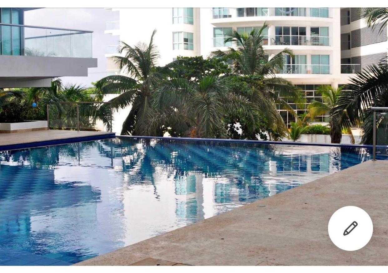 Cartagena Beach Front Apartments Esterno foto