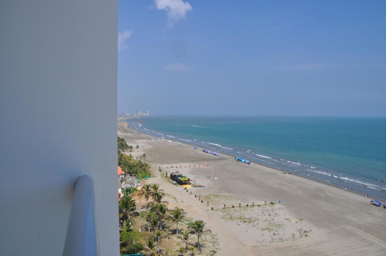 Cartagena Beach Front Apartments Esterno foto